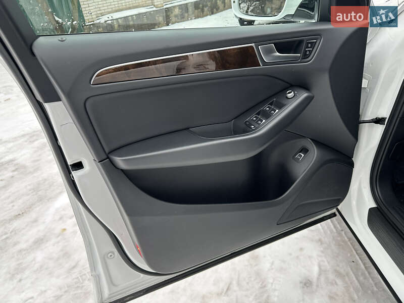 Внедорожник / Кроссовер Audi Q5 2015 в Виннице