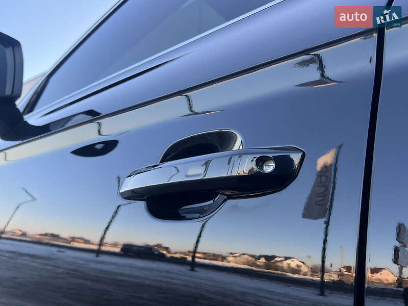 Внедорожник / Кроссовер Audi Q5 2017 в Луцке