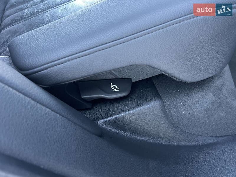 Внедорожник / Кроссовер Audi Q5 2017 в Луцке