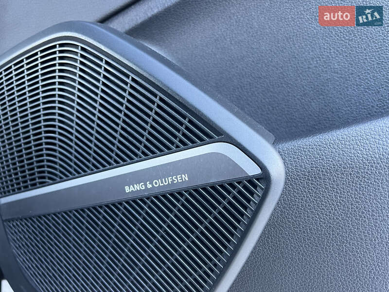 Внедорожник / Кроссовер Audi Q5 2017 в Луцке