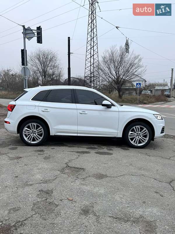 Внедорожник / Кроссовер Audi Q5 2020 в Запорожье