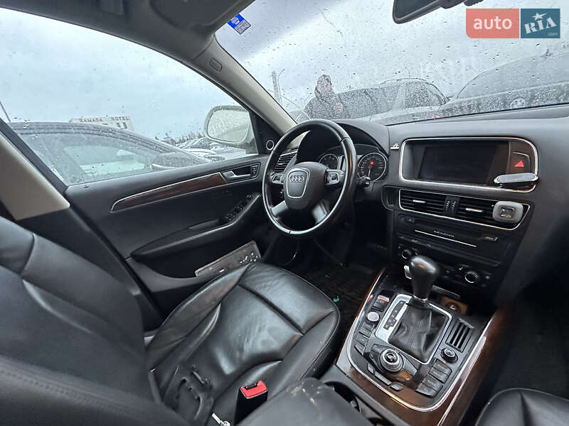 Позашляховик / Кросовер Audi Q5 2012 в Львові