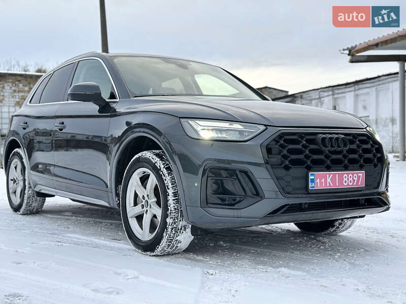 Внедорожник / Кроссовер Audi Q5 2020 в Киеве