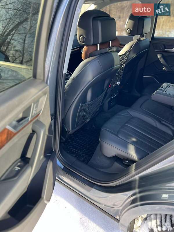 Позашляховик / Кросовер Audi Q5 2017 в Києві