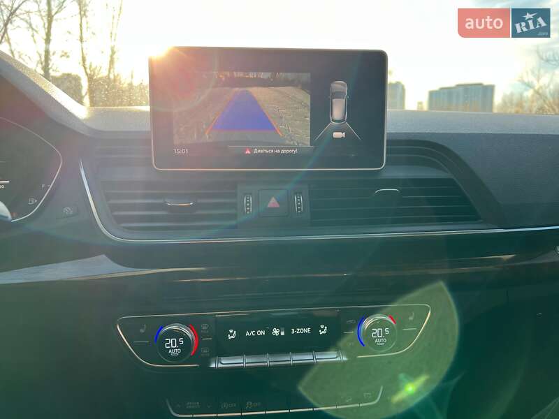 Позашляховик / Кросовер Audi Q5 2017 в Києві