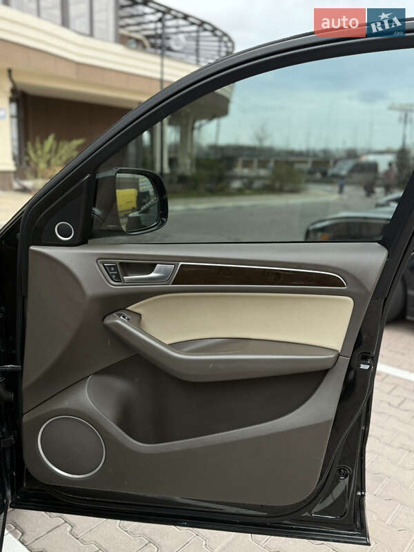 Внедорожник / Кроссовер Audi Q5 2013 в Киеве