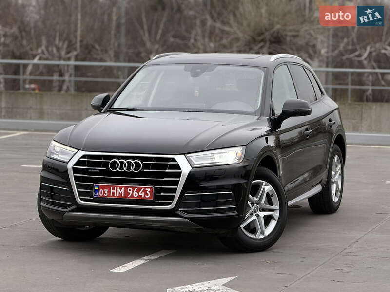Внедорожник / Кроссовер Audi Q5 2018 в Киеве