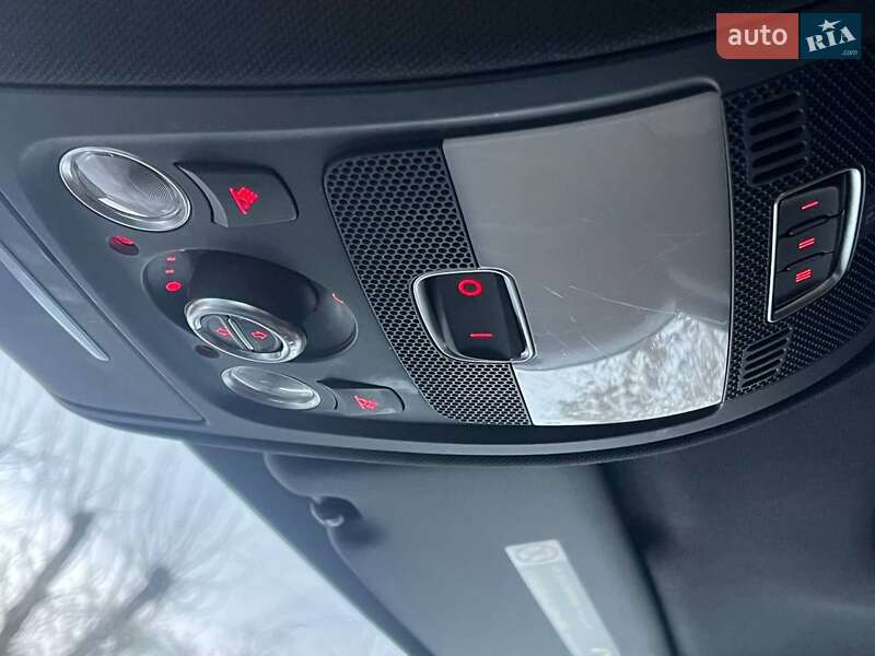 Внедорожник / Кроссовер Audi Q5 2015 в Киеве