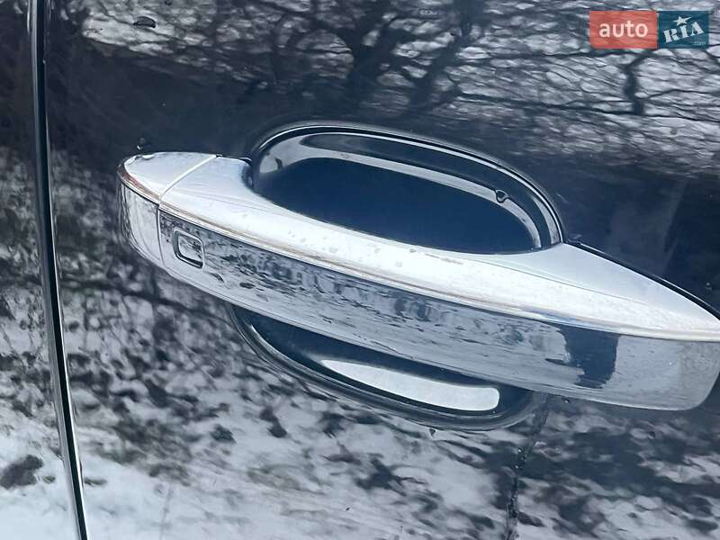 Внедорожник / Кроссовер Audi Q5 2015 в Киеве