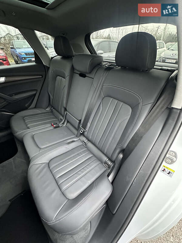 Внедорожник / Кроссовер Audi Q5 2022 в Белогородке