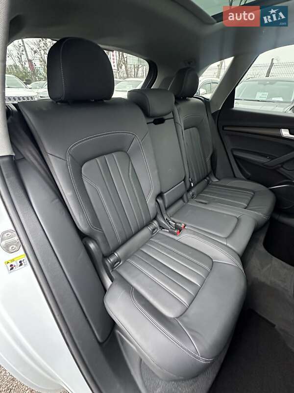 Внедорожник / Кроссовер Audi Q5 2022 в Белогородке