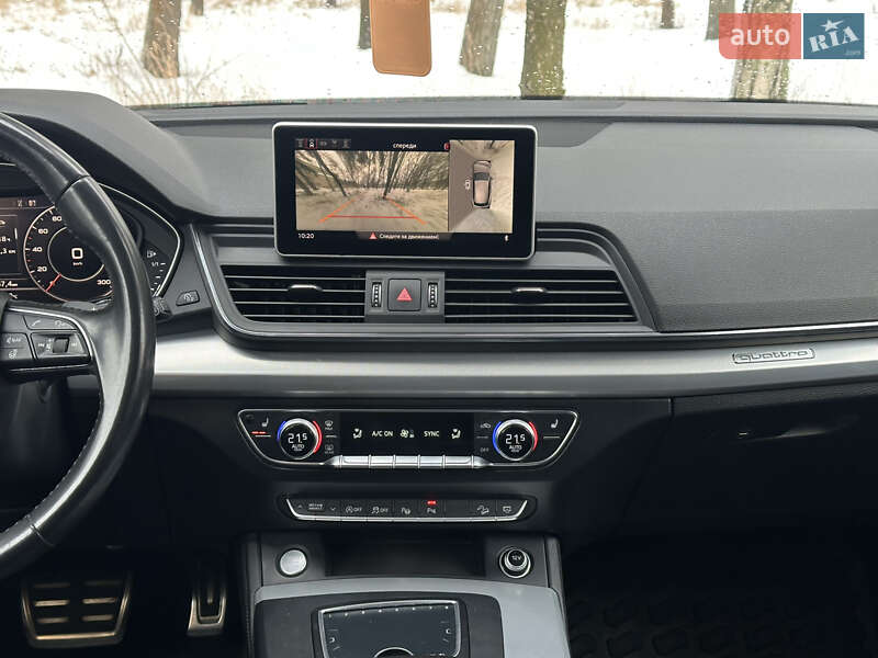 Позашляховик / Кросовер Audi Q5 2017 в Києві