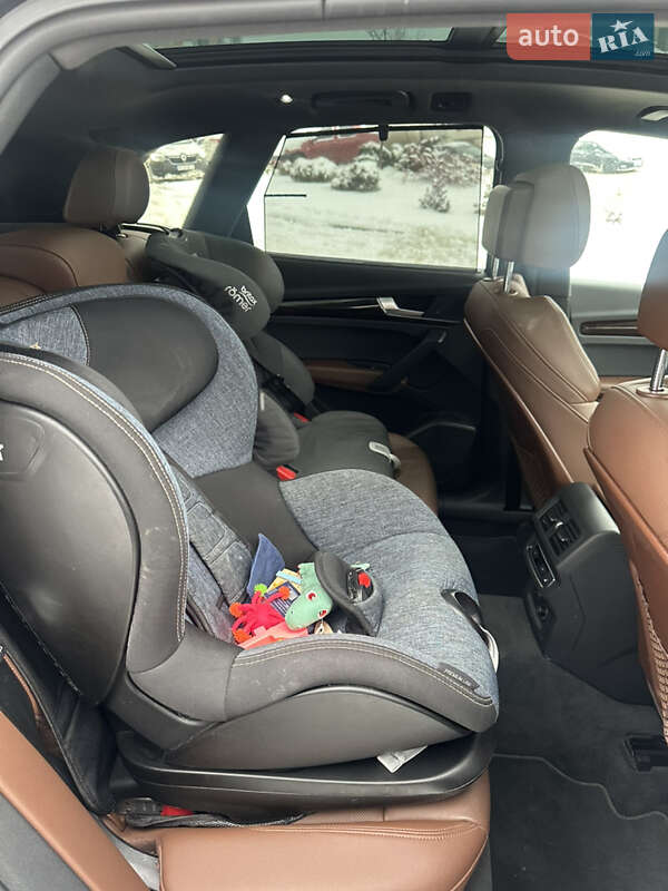 Внедорожник / Кроссовер Audi Q5 2020 в Львове