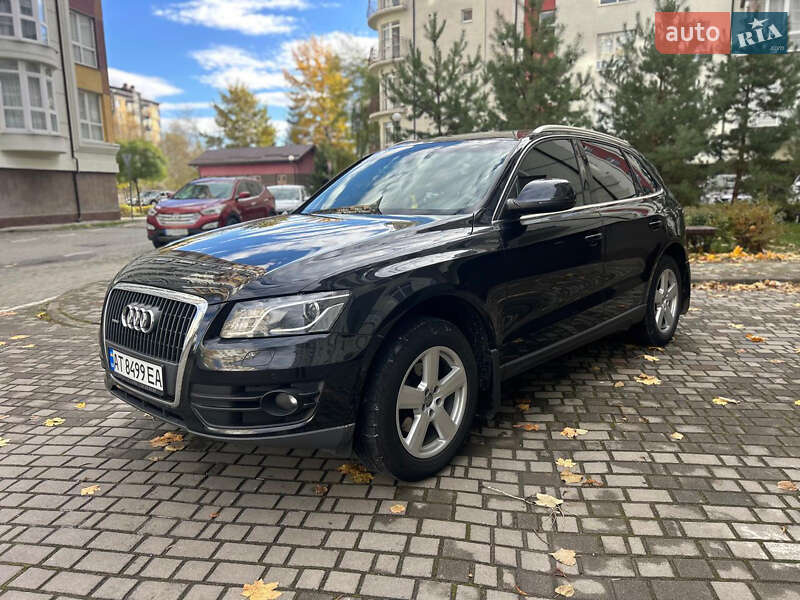 Внедорожник / Кроссовер Audi Q5 2011 в Богородчанах