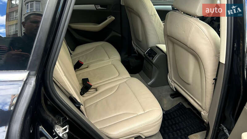 Внедорожник / Кроссовер Audi Q5 2011 в Богородчанах