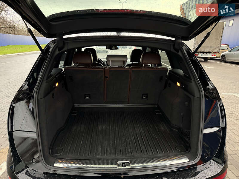 Позашляховик / Кросовер Audi Q5 2016 в Миколаєві