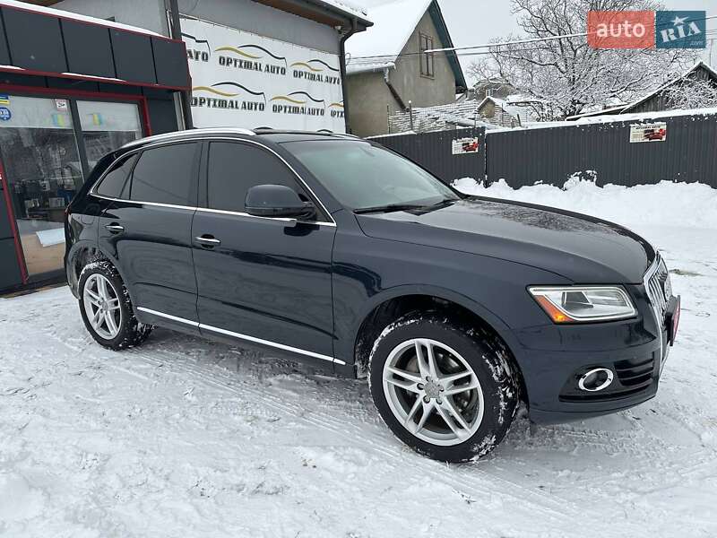 Позашляховик / Кросовер Audi Q5 2017 в Львові