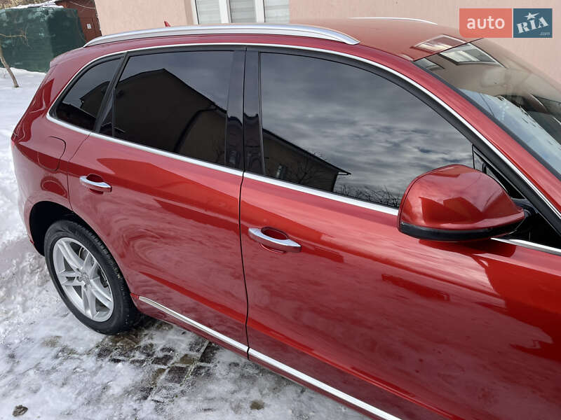 Внедорожник / Кроссовер Audi Q5 2014 в Черновцах