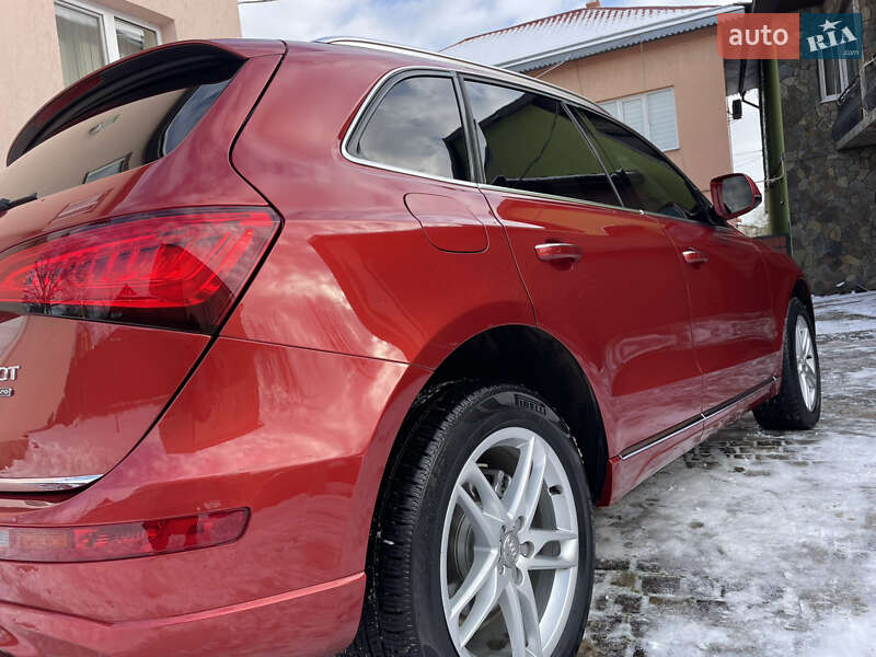Внедорожник / Кроссовер Audi Q5 2014 в Черновцах