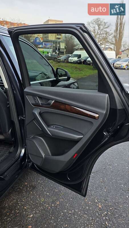 Внедорожник / Кроссовер Audi Q5 2018 в Одессе