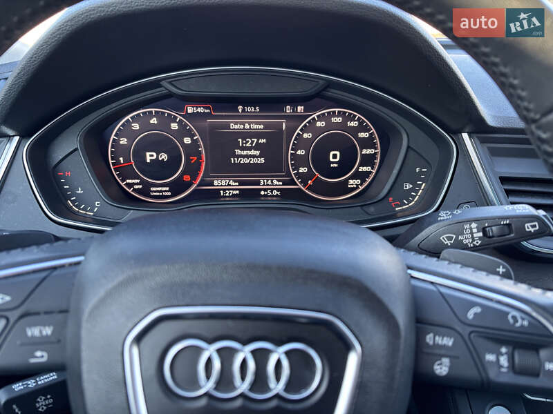 Внедорожник / Кроссовер Audi Q5 2017 в Дрогобыче