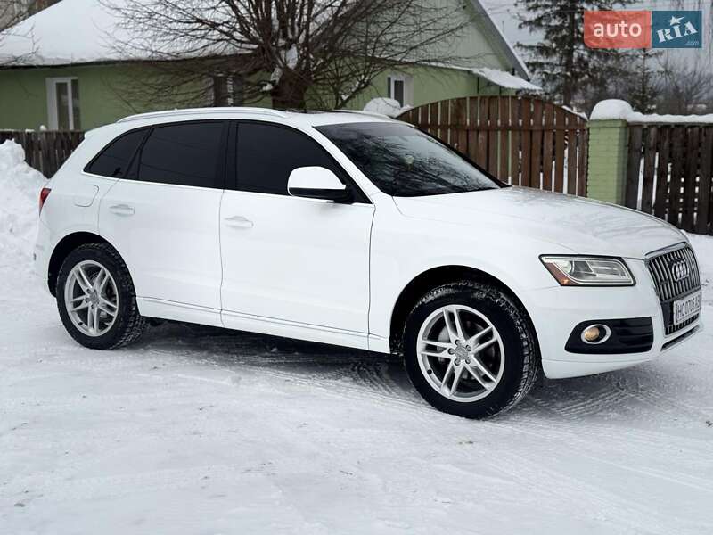 Внедорожник / Кроссовер Audi Q5 2015 в Старом Самборе