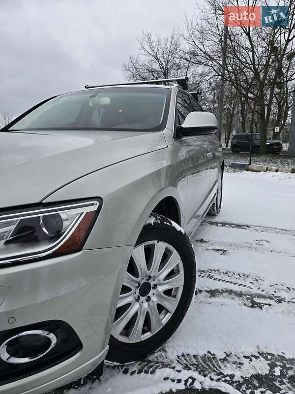 Внедорожник / Кроссовер Audi Q5 2013 в Харькове