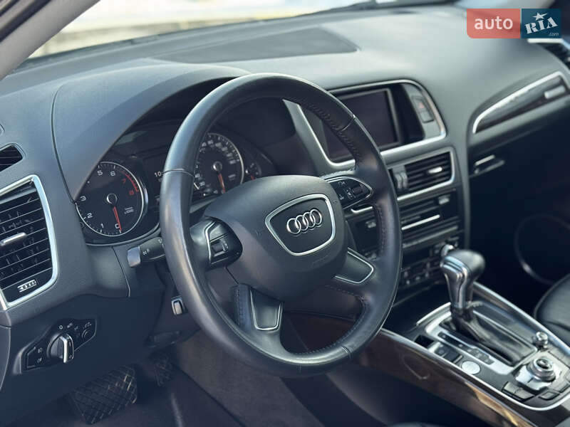 Внедорожник / Кроссовер Audi Q5 2014 в Виннице