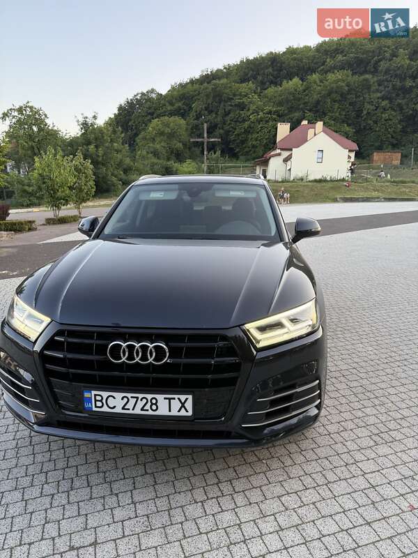 Внедорожник / Кроссовер Audi Q5 2020 в Львове
