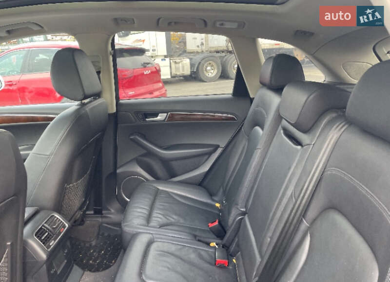 Внедорожник / Кроссовер Audi Q5 2012 в Львове