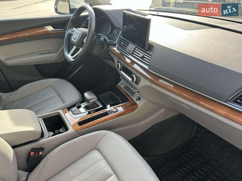 Внедорожник / Кроссовер Audi Q5 2022 в Одессе