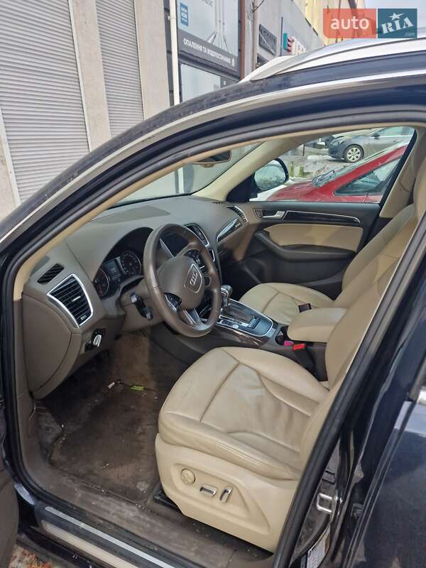Внедорожник / Кроссовер Audi Q5 2014 в Ровно