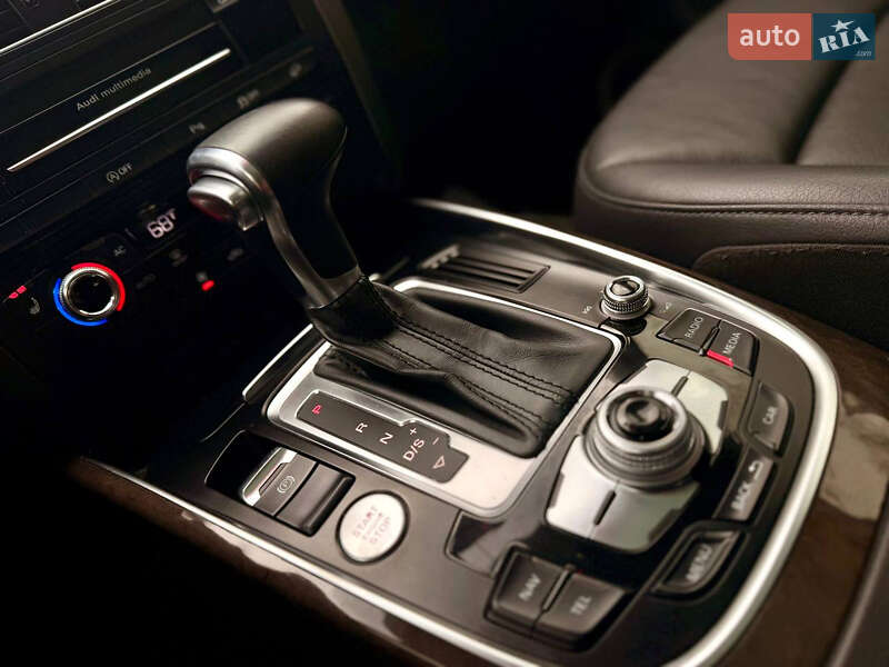 Внедорожник / Кроссовер Audi Q5 2015 в Дрогобыче