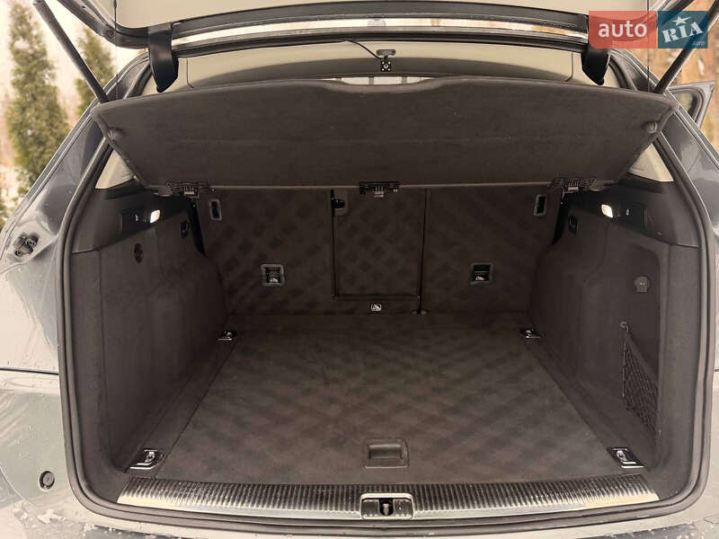 Внедорожник / Кроссовер Audi Q5 2015 в Дрогобыче