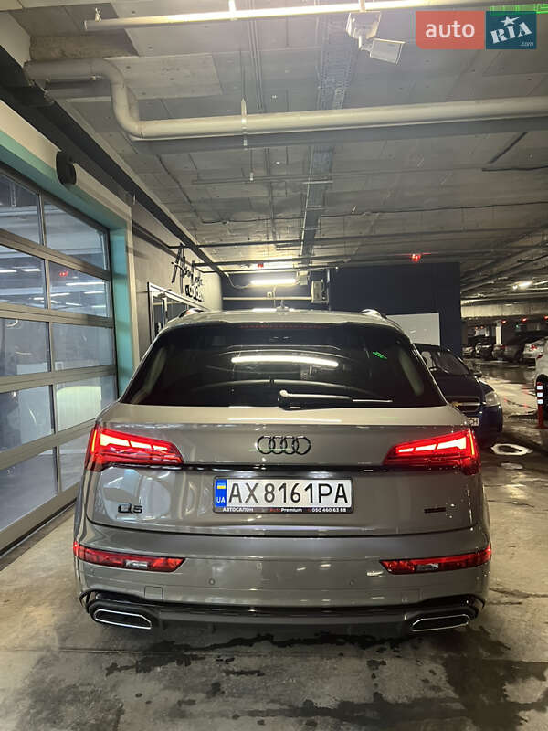 Внедорожник / Кроссовер Audi Q5 2022 в Харькове