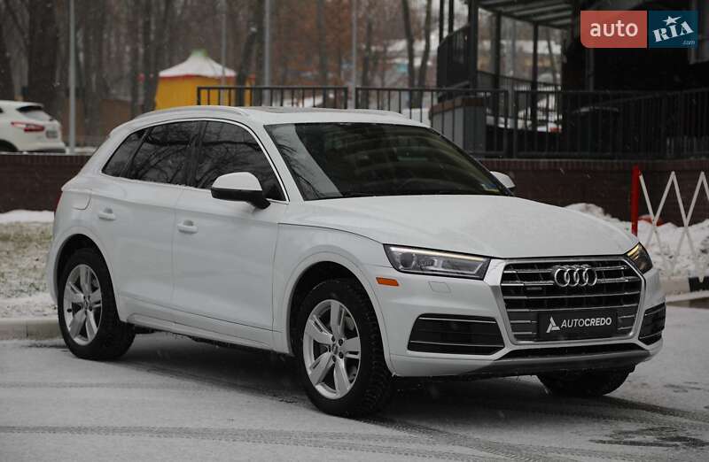 Внедорожник / Кроссовер Audi Q5 2019 в Харькове