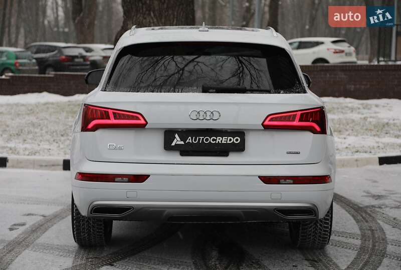 Внедорожник / Кроссовер Audi Q5 2019 в Харькове