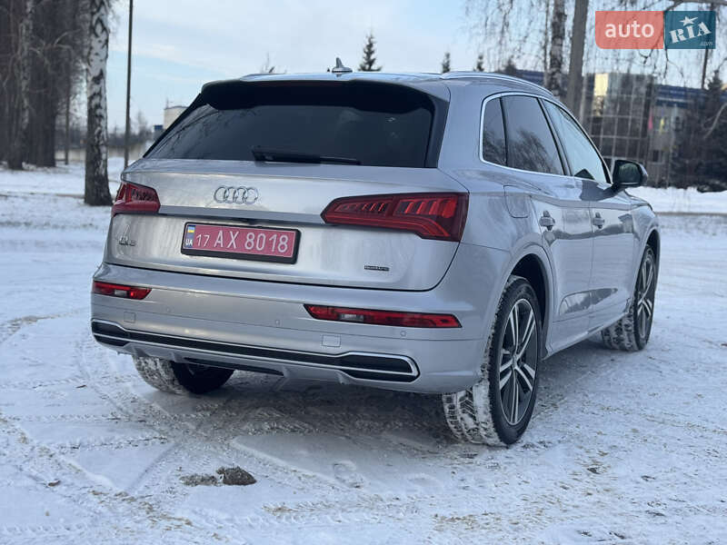 Внедорожник / Кроссовер Audi Q5 2019 в Лубнах