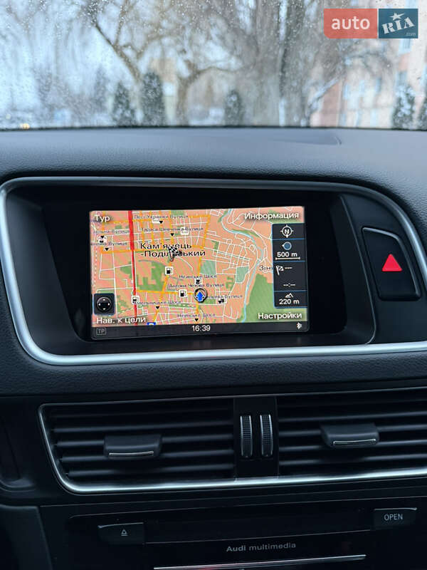 Внедорожник / Кроссовер Audi Q5 2015 в Каменец-Подольском