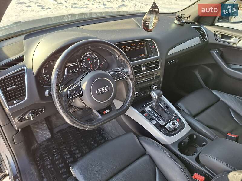 Внедорожник / Кроссовер Audi Q5 2016 в Умани