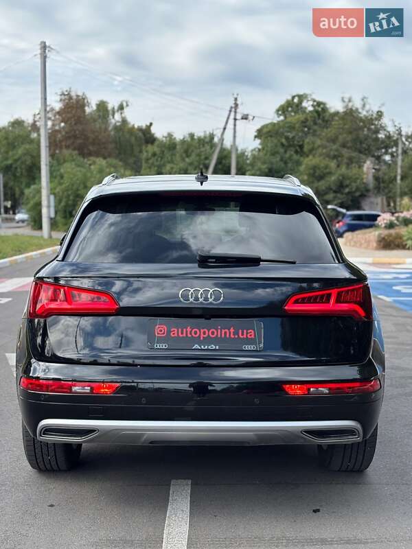 Внедорожник / Кроссовер Audi Q5 2018 в Белогородке