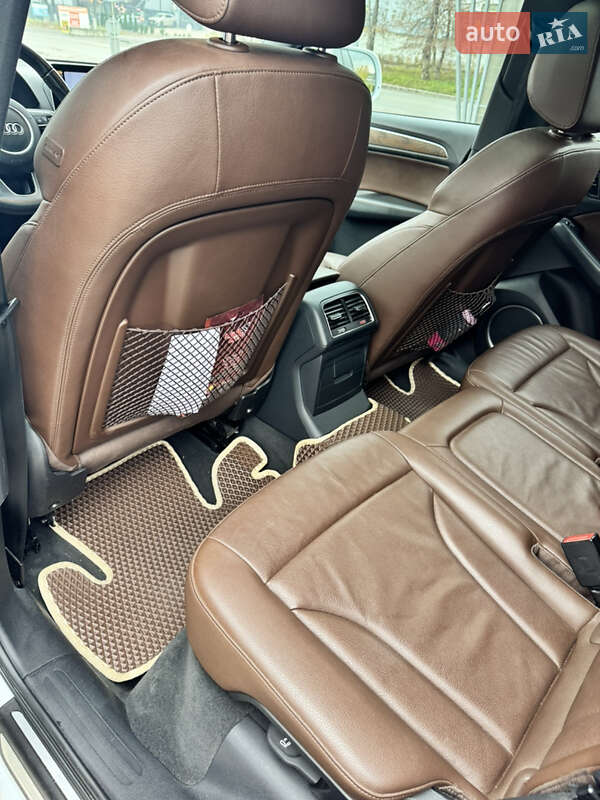 Внедорожник / Кроссовер Audi Q5 2012 в Тернополе