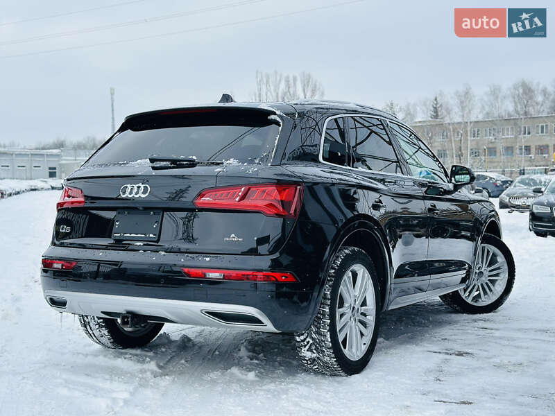 Внедорожник / Кроссовер Audi Q5 2019 в Харькове