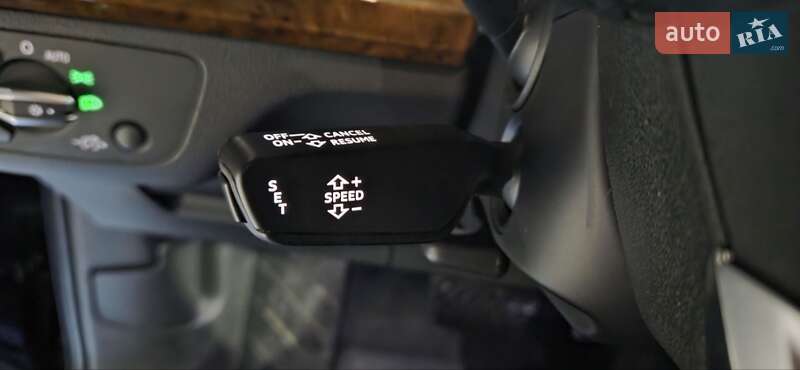 Внедорожник / Кроссовер Audi Q5 2018 в Днепре