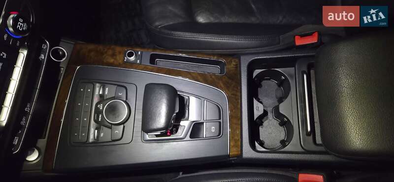 Внедорожник / Кроссовер Audi Q5 2018 в Днепре