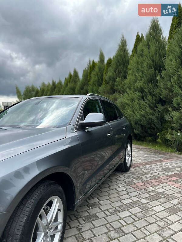 Внедорожник / Кроссовер Audi Q5 2014 в Самборе