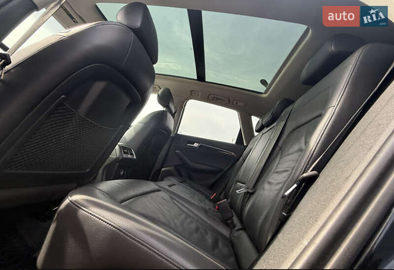 Внедорожник / Кроссовер Audi Q5 2015 в Одессе