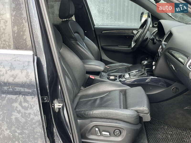 Внедорожник / Кроссовер Audi Q5 2012 в Киеве