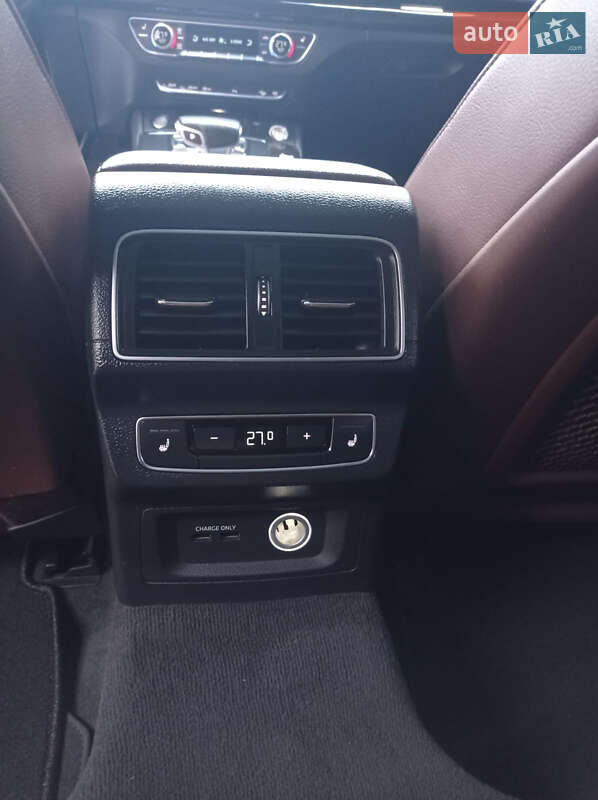 Внедорожник / Кроссовер Audi Q5 2019 в Ровно