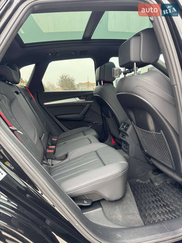 Внедорожник / Кроссовер Audi Q5 2024 в Одессе